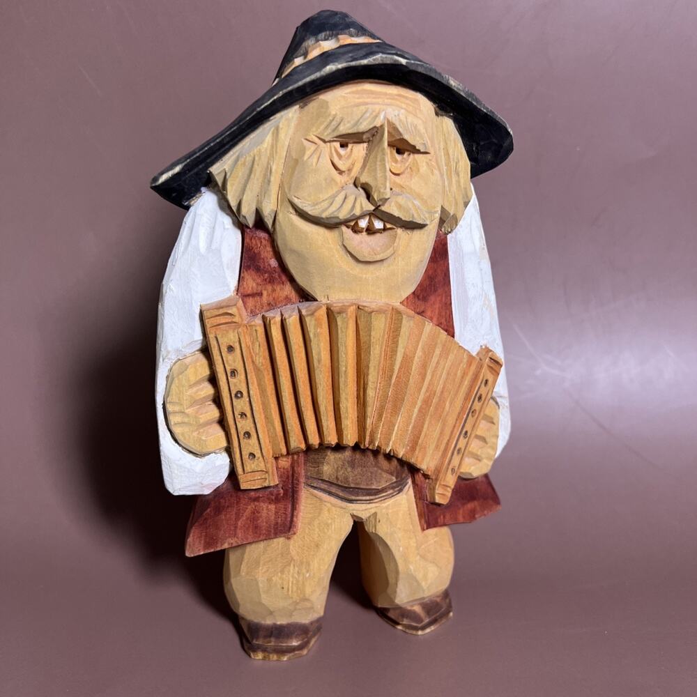Accordion Player Figurine • Scandinavian Pub Entertainer • Hand‑Carved Wood• VTG